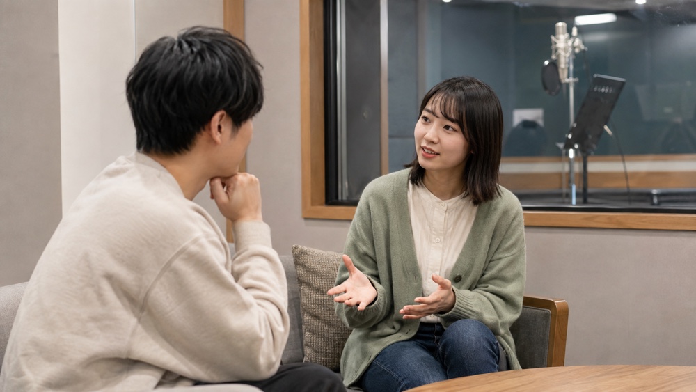 芸能レッスンの評判や受講体験について相談する一般的なイメージ